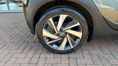 Toyota Aygo X 1.0 VVT-i Edge 5dr Petrol Hatchback